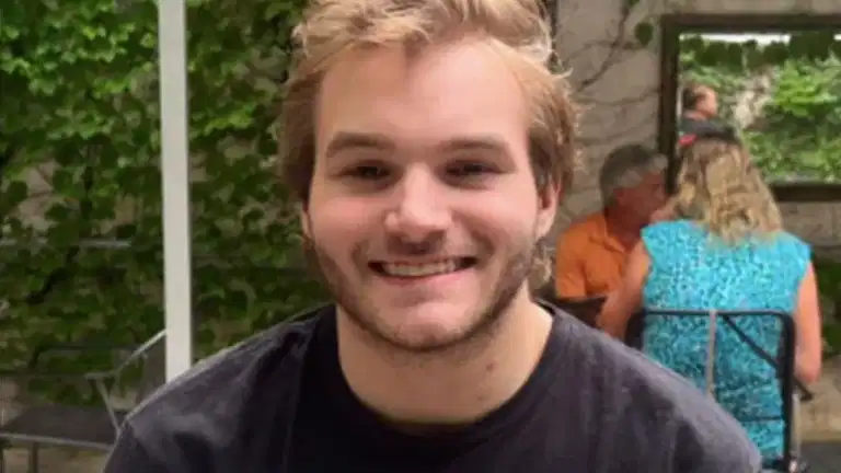 Man, 22, dies after price of his inhaler rose from $66 to $540, lawsuit alleges Man, 22, dies after price of his inhaler rose from $66 to $540, lawsuit alleges