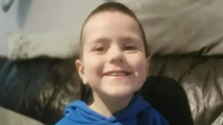 Gardaí search Drogheda house in relation to Kyran Durnin case Gardaí search Drogheda house in relation to Kyran Durnin case