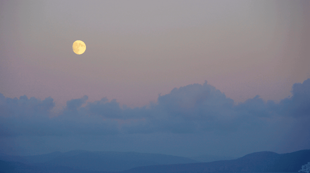 The full moon can cause a hormonal changes, experts say