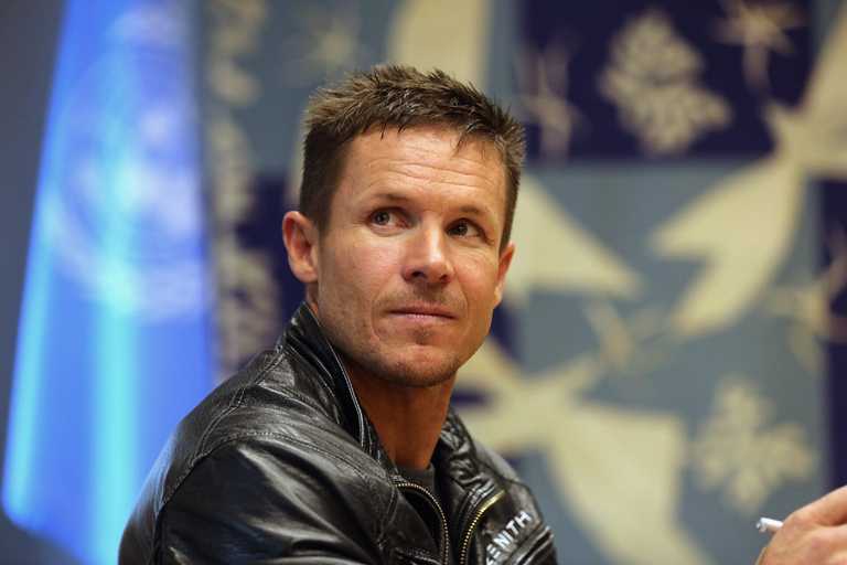 Felix Baumgartner, daredevil who jumped from edge of space, dies aged 56 Felix Baumgartner, daredevil who jumped from edge of space, dies aged 56