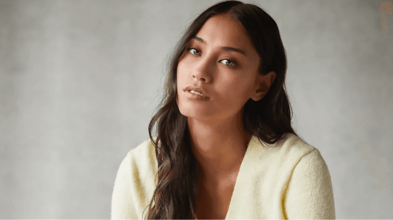 The Dunnes Stores butter-yellow cardigan is being swiped up The Dunnes Stores butter-yellow cardigan is being swiped up