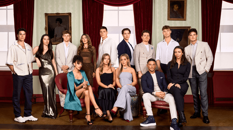 Made In Chelsea stars reveal they’re expecting their first child together Made In Chelsea stars reveal they’re expecting their first child together