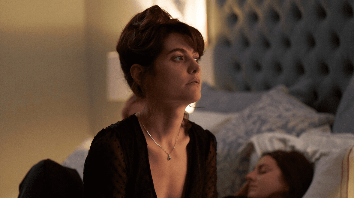 Everyone is saying the same thing about the last episode of The Walsh Sisters